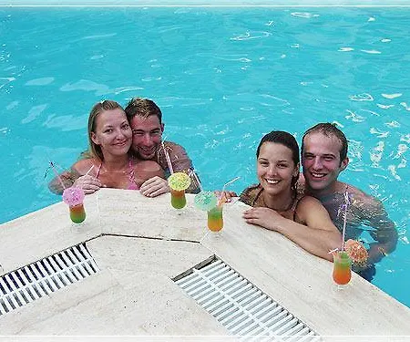 Hostel Ares Kemer